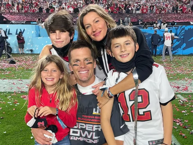 Tom Brady Girlfriend and Kids